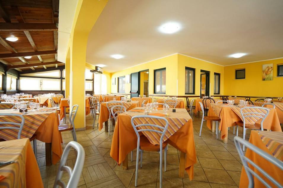 Apulia Hotel Sellia Marina Extérieur photo